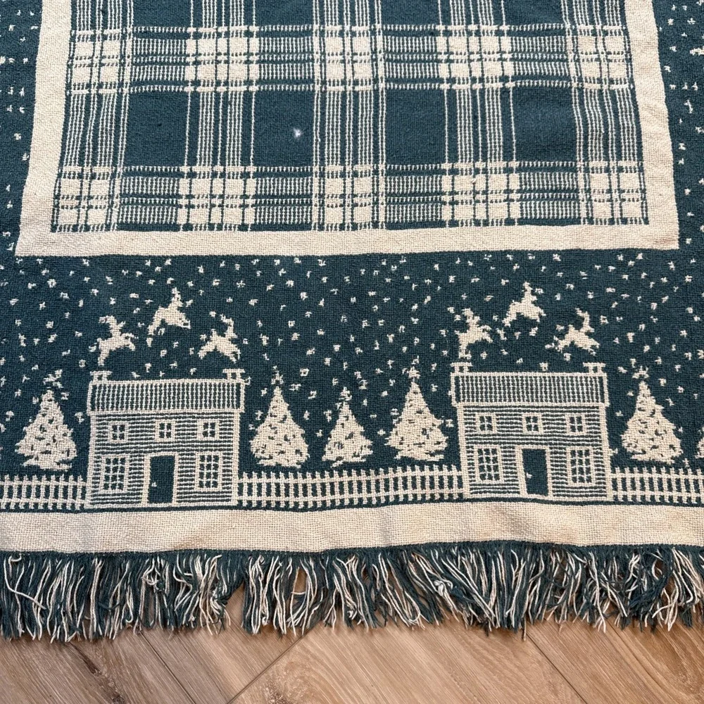 Vintage Green White Christmas Throw Blanket Snow House‎ Reindeer 66x44 Fringed